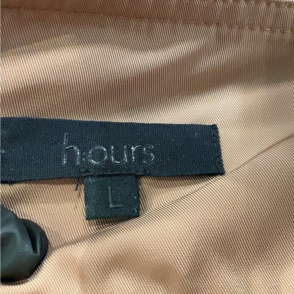 5/$15 MUST BUNDLE H:ours x Revolve Ariella Mini Skirt in Khaki Brown - Picture 7 of 8